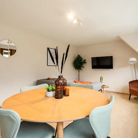 Haus Blaue Traube Mit Moselblick Apartment Ediger-Eller Exterior photo