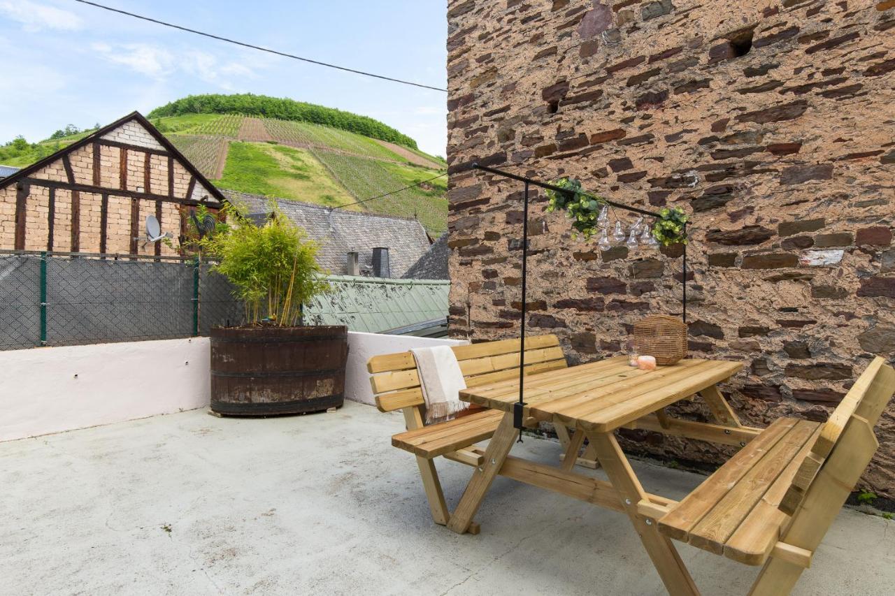 Apartment Haus Blaue Traube Mit Moselblick Und Privat Terrasse Ediger-Eller